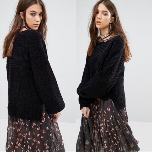 Free People Don’t Let Me Go Sweater Pullover - Picture 4 of 11